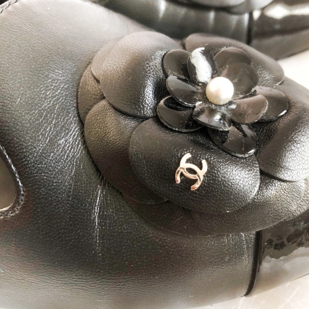 Chanel Camellia Cap Toe Flower Pearl Ballet Flats - Picture 7 of 10
